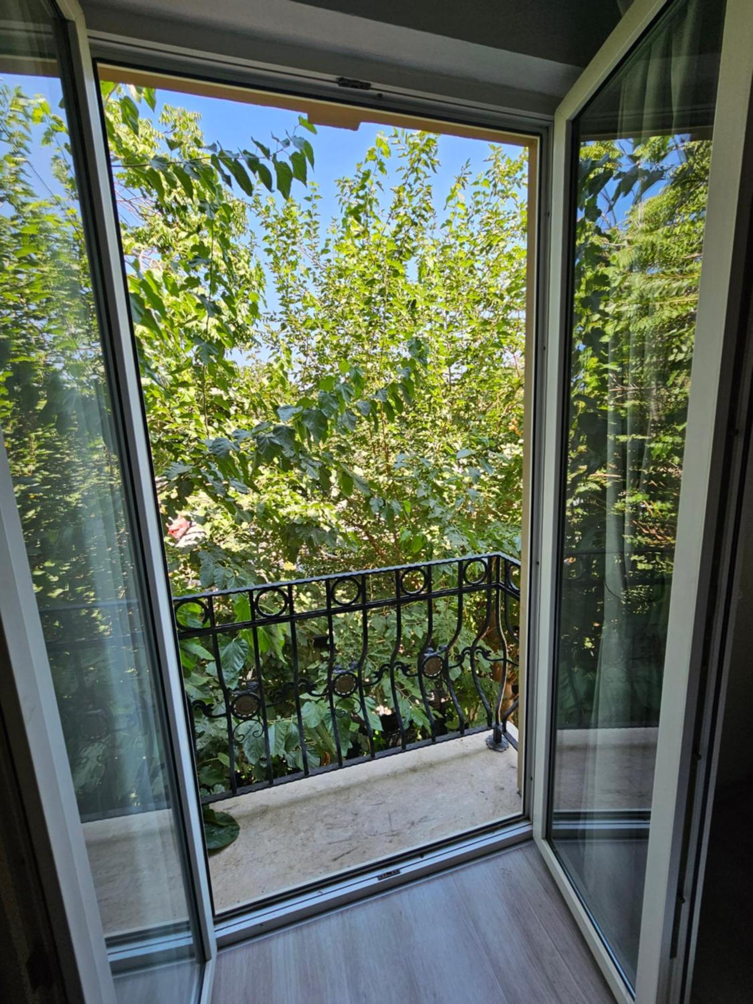 Park Palace Hotel كيرينيا المظهر الخارجي الصورة